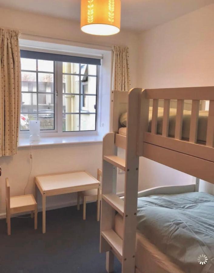 Great Price, Lovely Comfy Flat.2 Mins From The Sea ライム・レジス エクステリア 写真